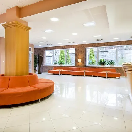 ホテル Akademie 4*