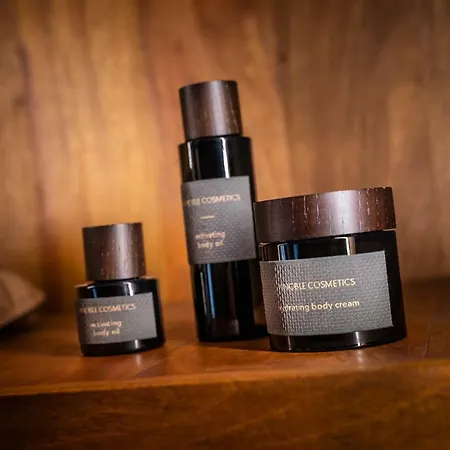 Akademie ホテル Chocerady