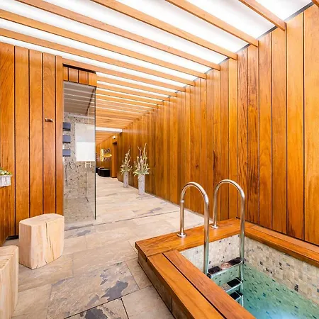 ホテル Akademie Chocerady