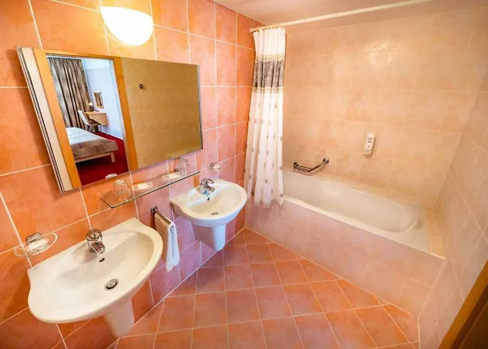 Hotel Akademie Chocerady