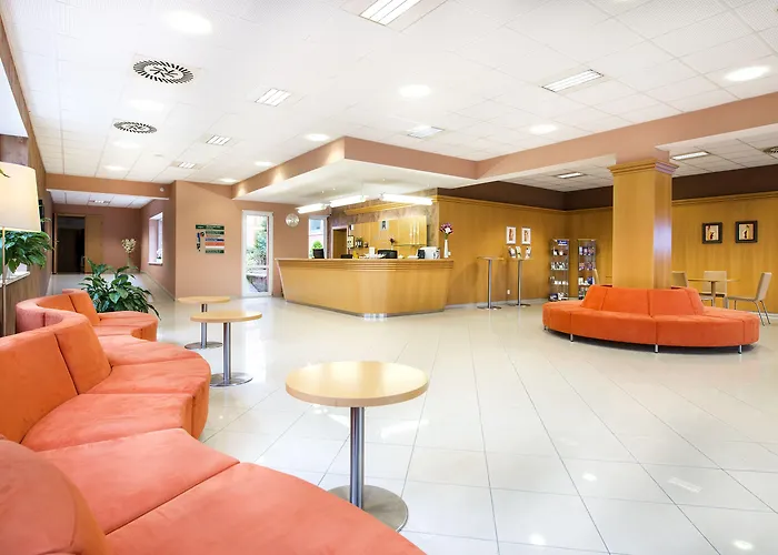 Akademie Hotel 4*