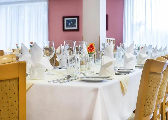 Akademie Hotel 4*