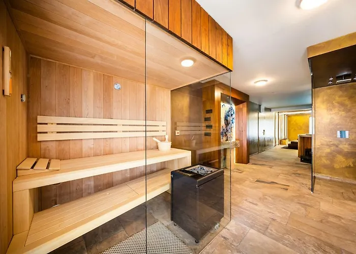Akademie Hotel